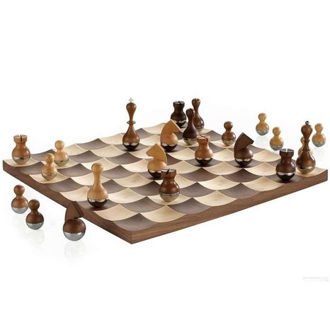 Šah WOBBLE 38x38 cm, figure se njišu 